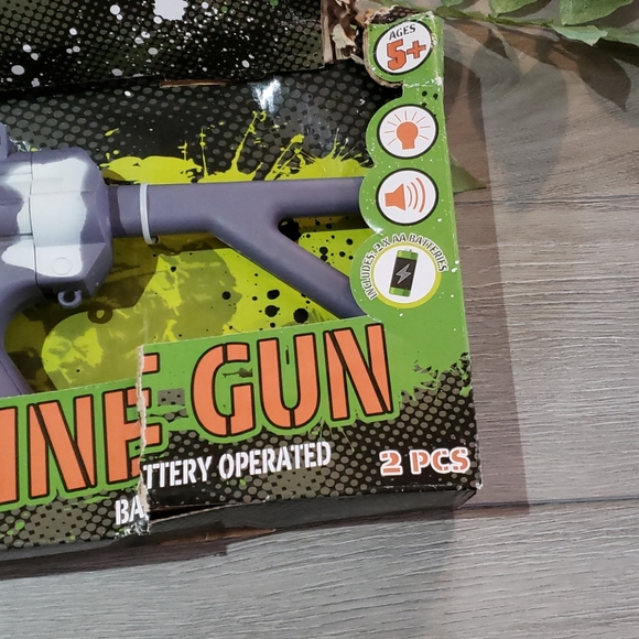 Toy Battery Operated Machine Gun - Picture 5 of 8